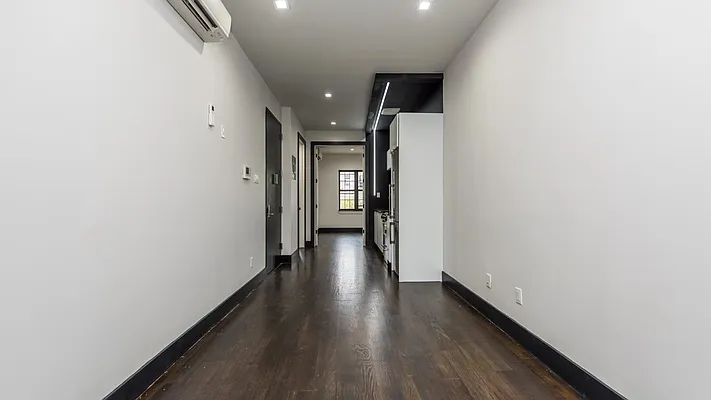 Rented by Nooklyn NYC LLC | media 5