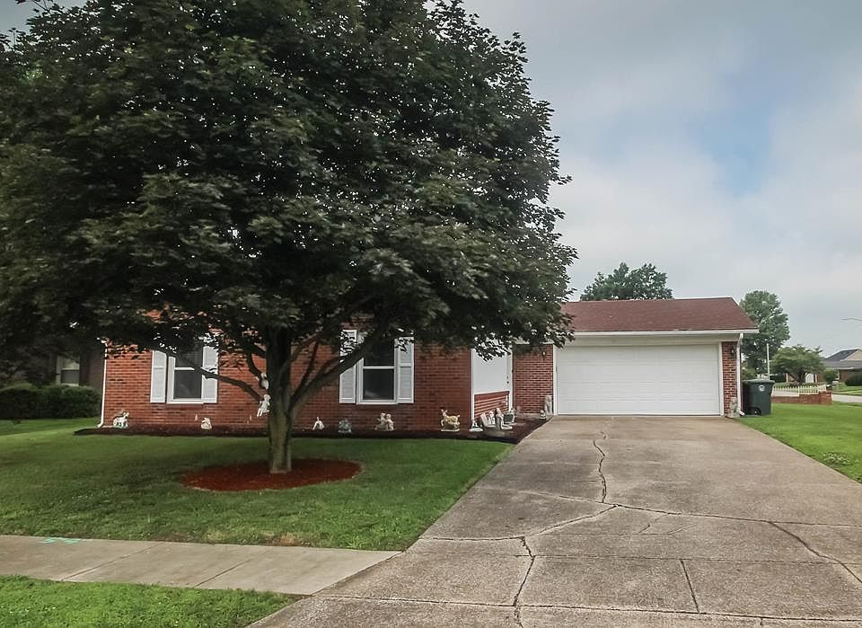 1st image of 2600 Sir Barton Ct