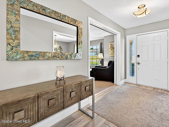 5th image of 3929 Tanglewood Cir
