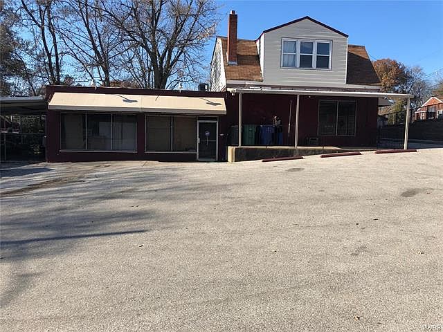 1st image of 7002 Garesche Ave