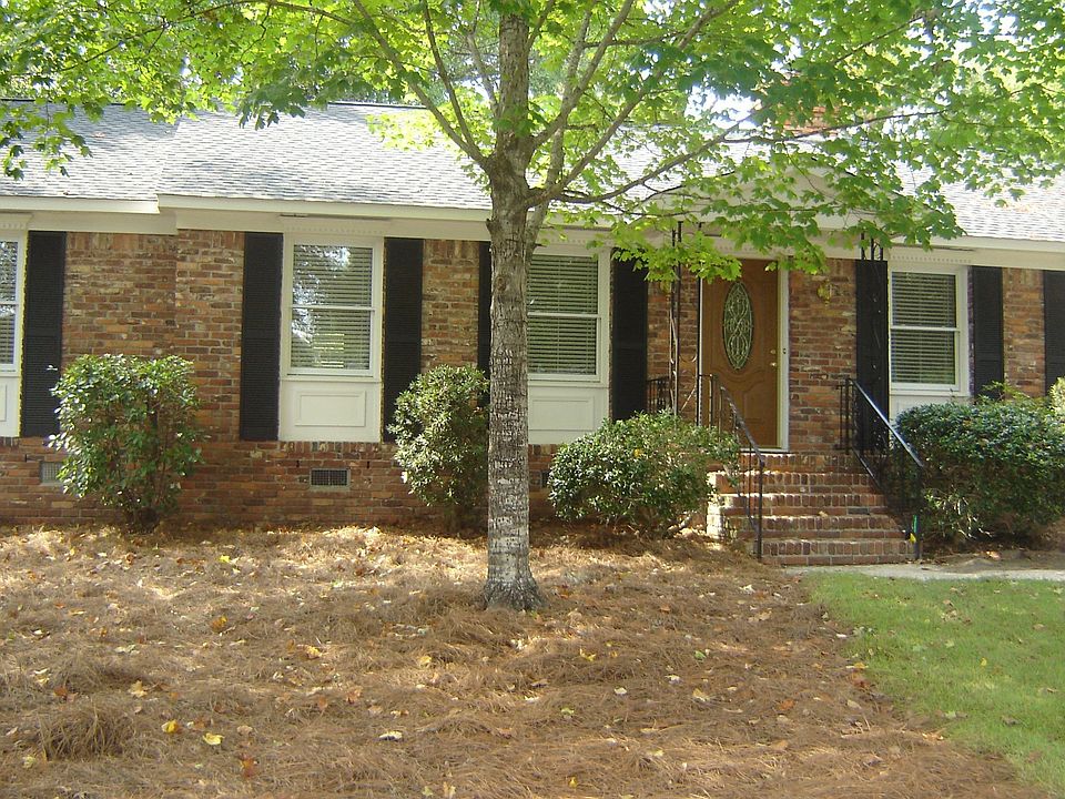 3607 Greenway Dr.