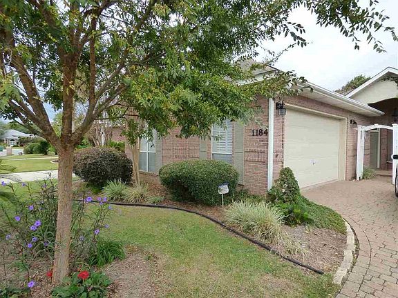 2nd image of 1184 Autumn Breeze Cir