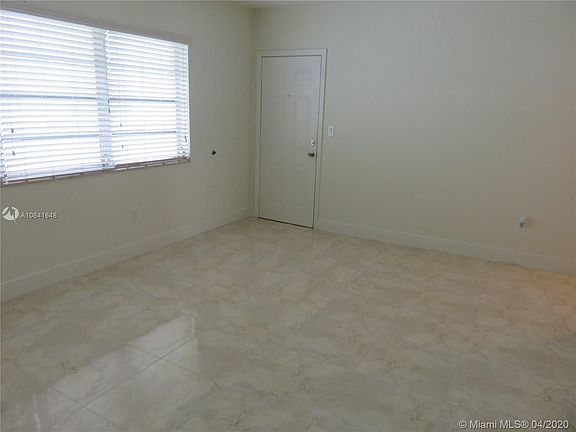 4th image of 1510 Jefferson Ave APT 7