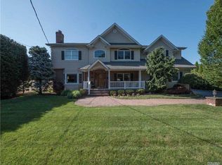 1839 Old Mill Rd, Merrick, NY 11566