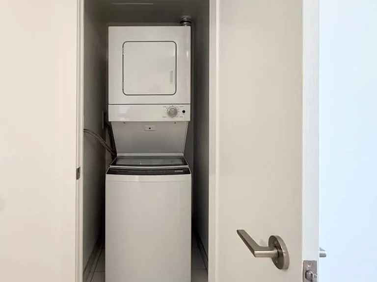 2545 Simcoe St N #420 — Photo 5