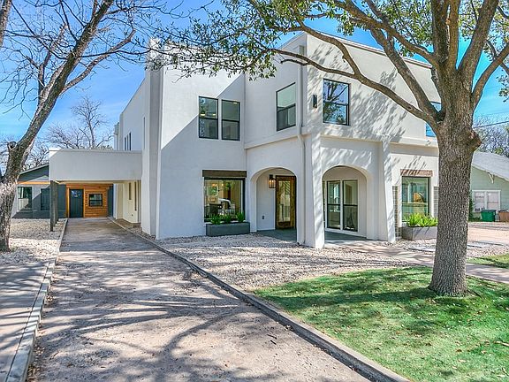 3rd image of 1818 W Avenue J