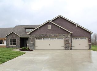 1441 Kearney Ct, Fort Wayne, IN 46845