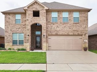 1921 Rio Costilla Rd, Fort Worth, TX 76131