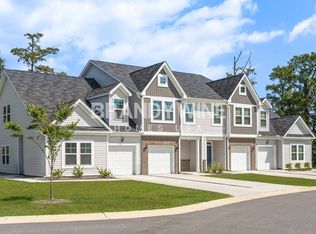920 Coosaw Pl, Wilmington, NC 28412