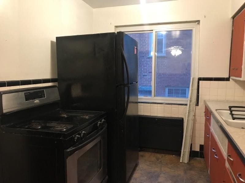 2nd image of 2925 Westridge Ave APT 3