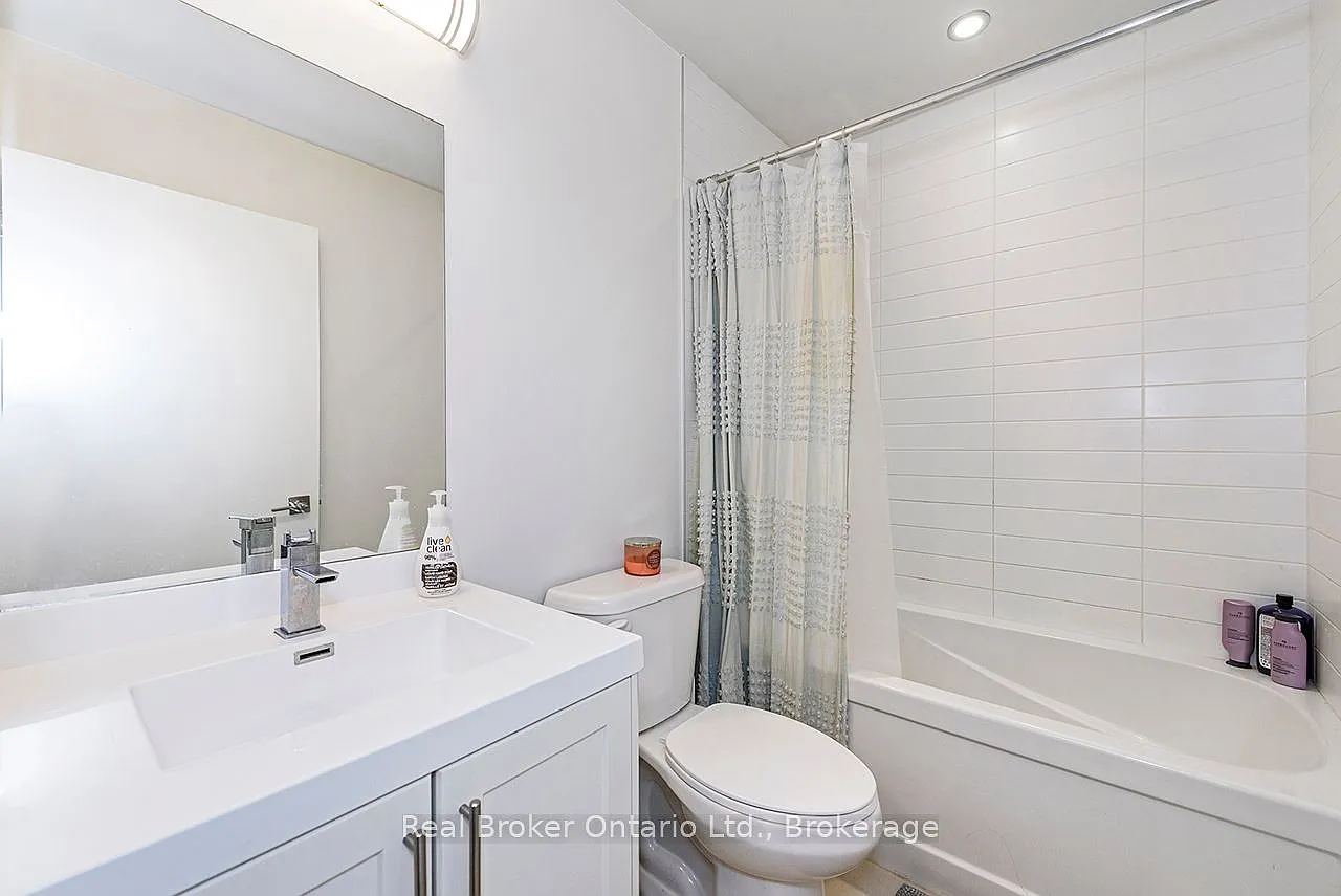 1 bed, $2,300 — Photo 4