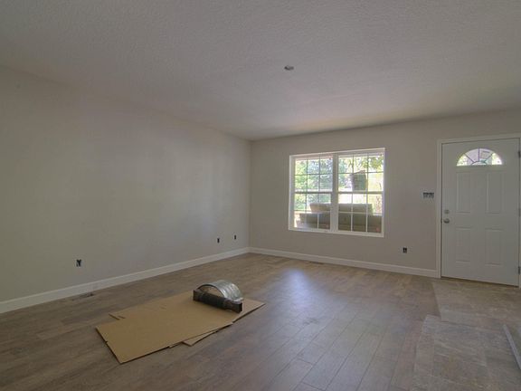 2nd image of 2616 Carson Ave Lot 16
