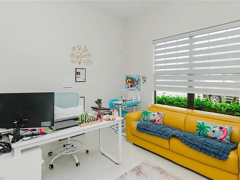 4302 Washington Pl — Photo 23