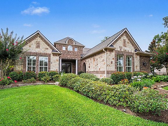 4th image of 32303 Waterford Crest Ln