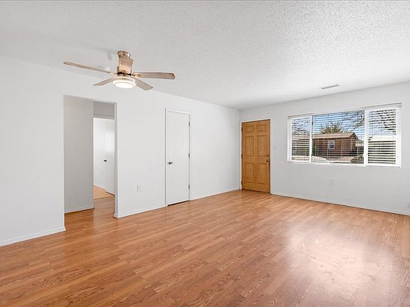 5th image of 6121 Kingston Ave NE