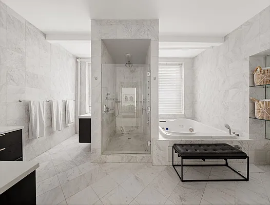 Rented by Compass | media 23