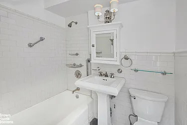 Rented by Brown Harris Stevens