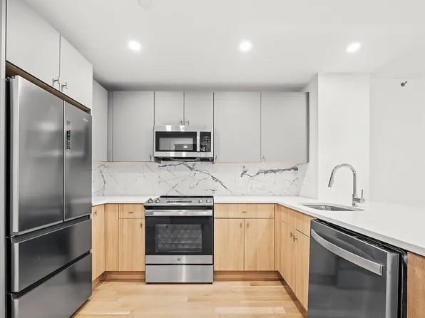 39 Lenox Road image 2 of 21