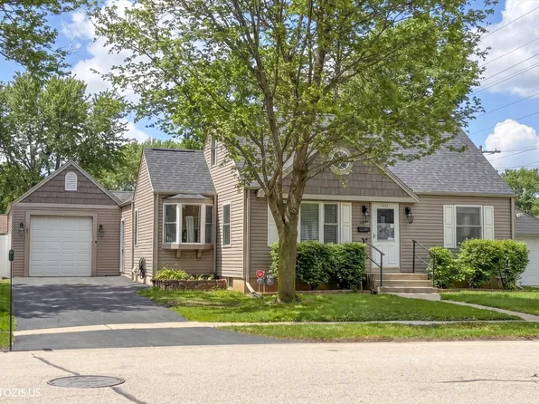 152 Pearl St, Cary, IL 60013