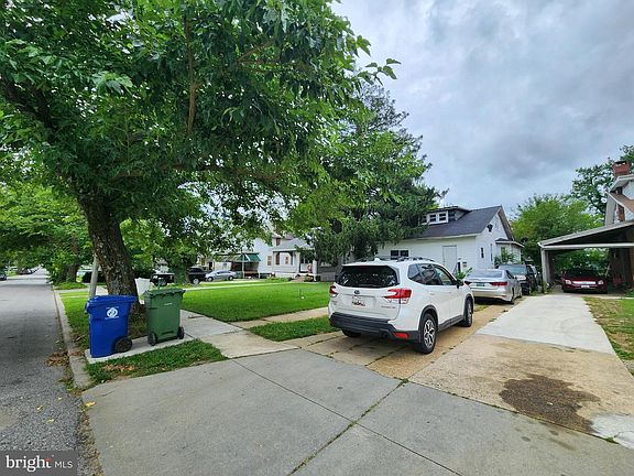 2nd image of 3811 Sequoia Ave