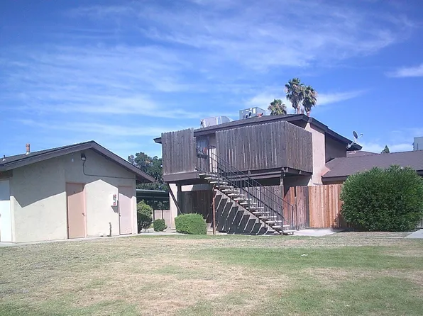 N. Halfmoon Dr., 2800 N Half Moon Dr APT C, Bakersfield, CA 93309