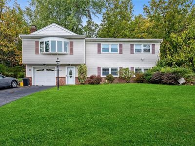 91 Margaret Keahon Drive, Pearl River, NY, 10965