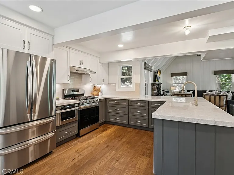 278 Terrace Rd — Photo 10
