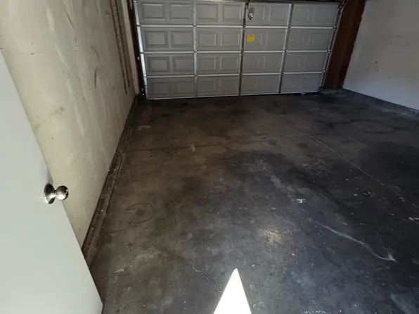 2 bed, 2.0 bath, $1,825, 2406-2408 Gillimer Dr, Stockton, CA 95210