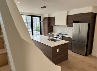 68-18 Clyde St #2, Forest Hills, NY 11375