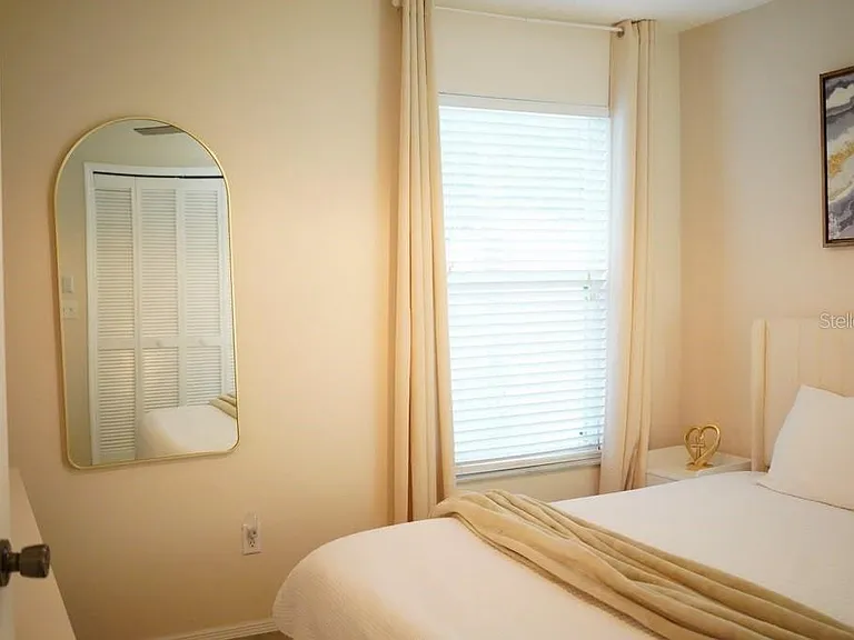 2592 Chatham Cir — Photo 11