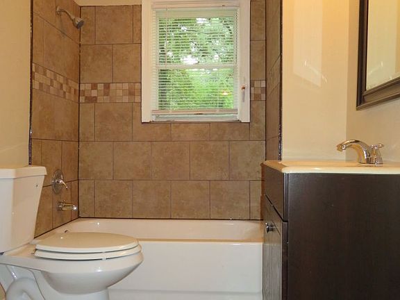 5th image of 2472 James Rd