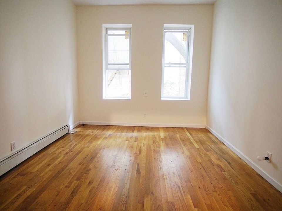 1st image of 1564 Lincoln Pl #2B
