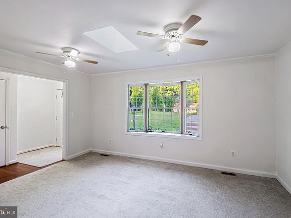 5th image of 7220 Sherwood Forest Dr