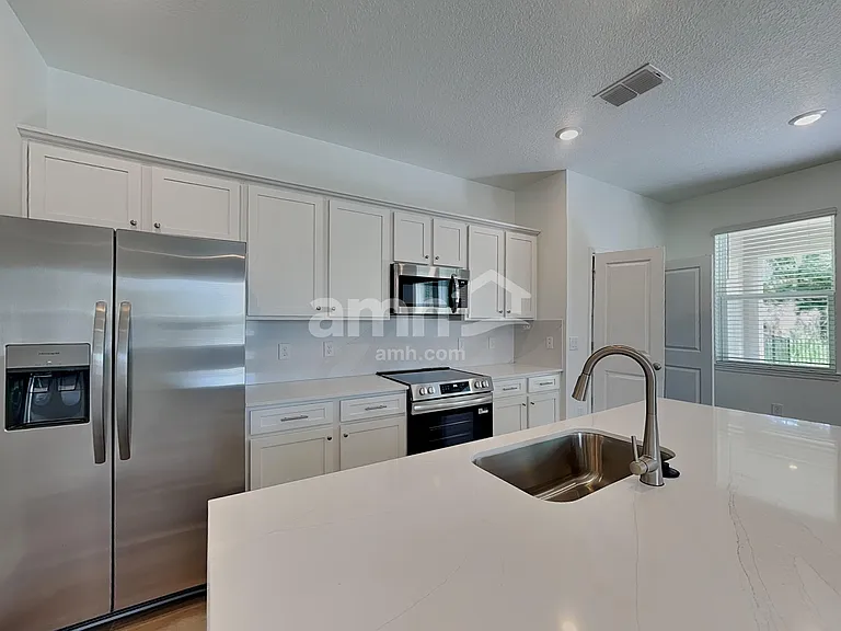 4823 Rio Grande Cv — Photo 5