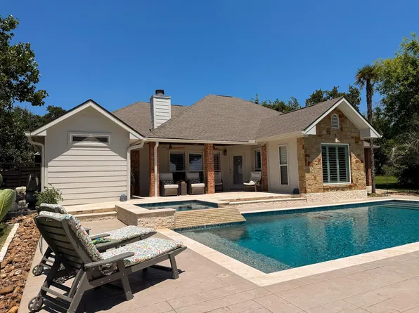 20274 County Road 376, Marquez, TX 77865