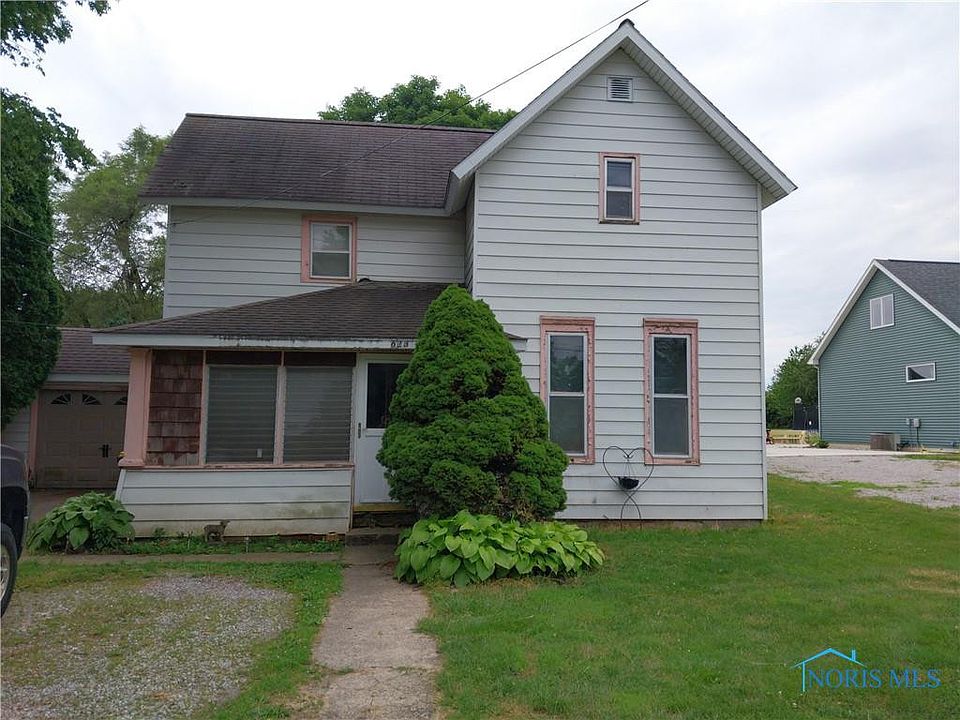 1st image of 623 N Main St
