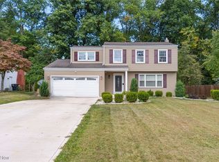 3995 Longhill Dr SE, Warren, OH 44484