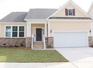524 Minerva Dale Dr, Fuquay Varina, NC 27526