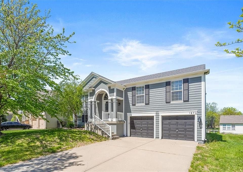 1872 W Concord Dr, Olathe, KS 66061 Zillow