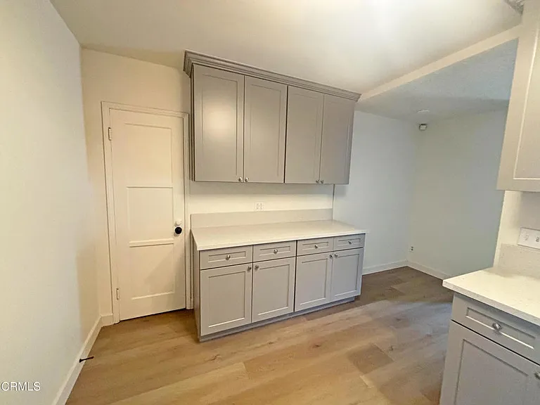 5612 Glickman Ave — Photo 6
