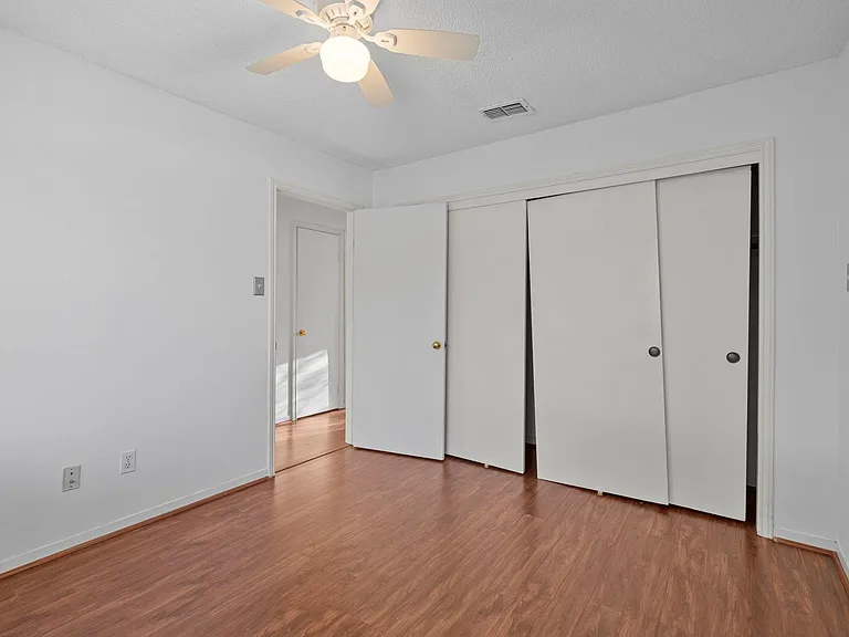 1922 Augusta Dr #1/16 — Photo 20