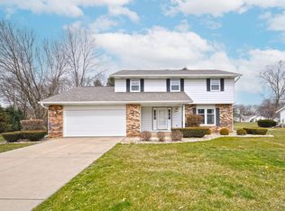 16339 Baywood Ln, Granger, IN