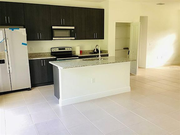 3rd image of 15130 SW 43rd Ct
