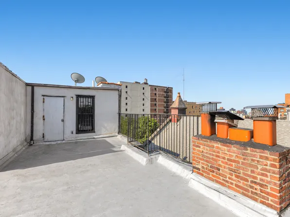 521 Dean Street image 12 of 13