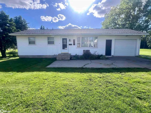 818 16th St, Eldora, IA 50627