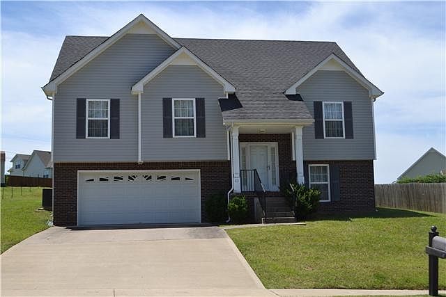 2nd image of 82 West Dr