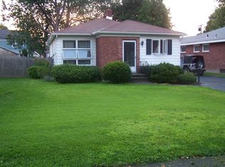 145 Ramsey Pl, Albany, NY 12209