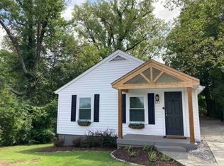 327 S 11th St, Clarksville, TN 37040