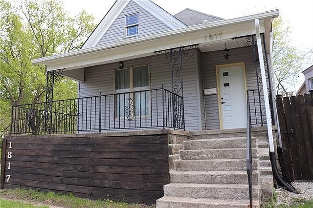 1st image of 1817 E Missouri Ave