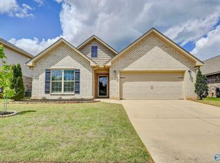 619 Magnolia Place Ln SW, Hartselle, AL 35640